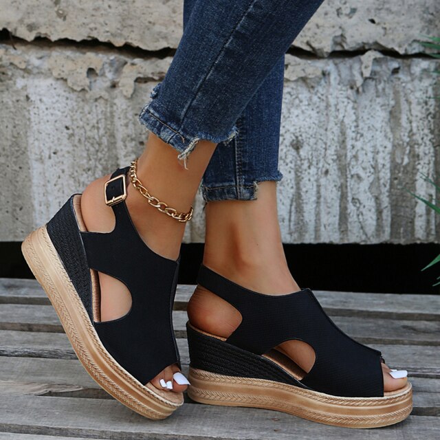 Anita – Entspannte Keilsandalen