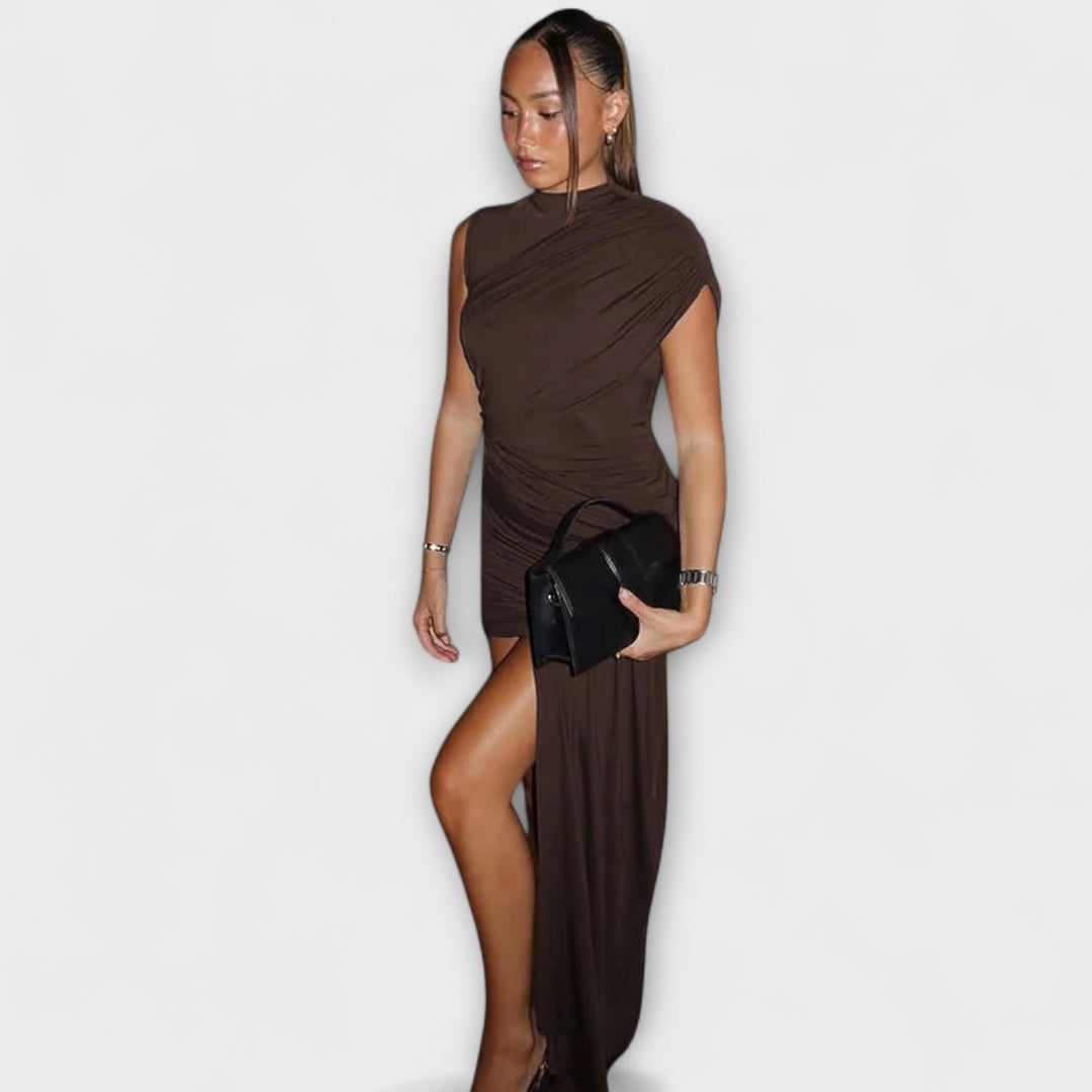 Lila - Schickes, schmal geschnittenes Kleid mit Rundhalsausschnitt und Plissee