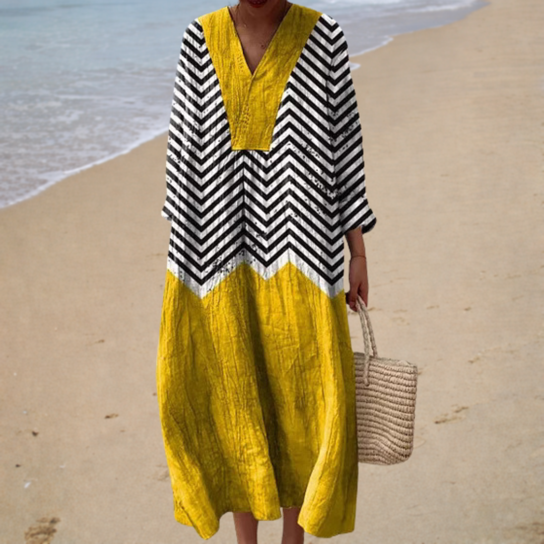 Schmeichelhaftes bedrucktes Sommerkleid
