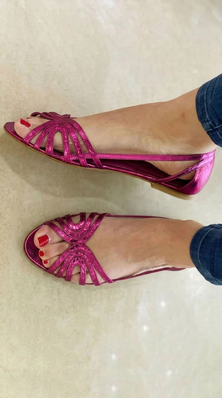 Lea | Goldene Lichtglanz-Sandalen
