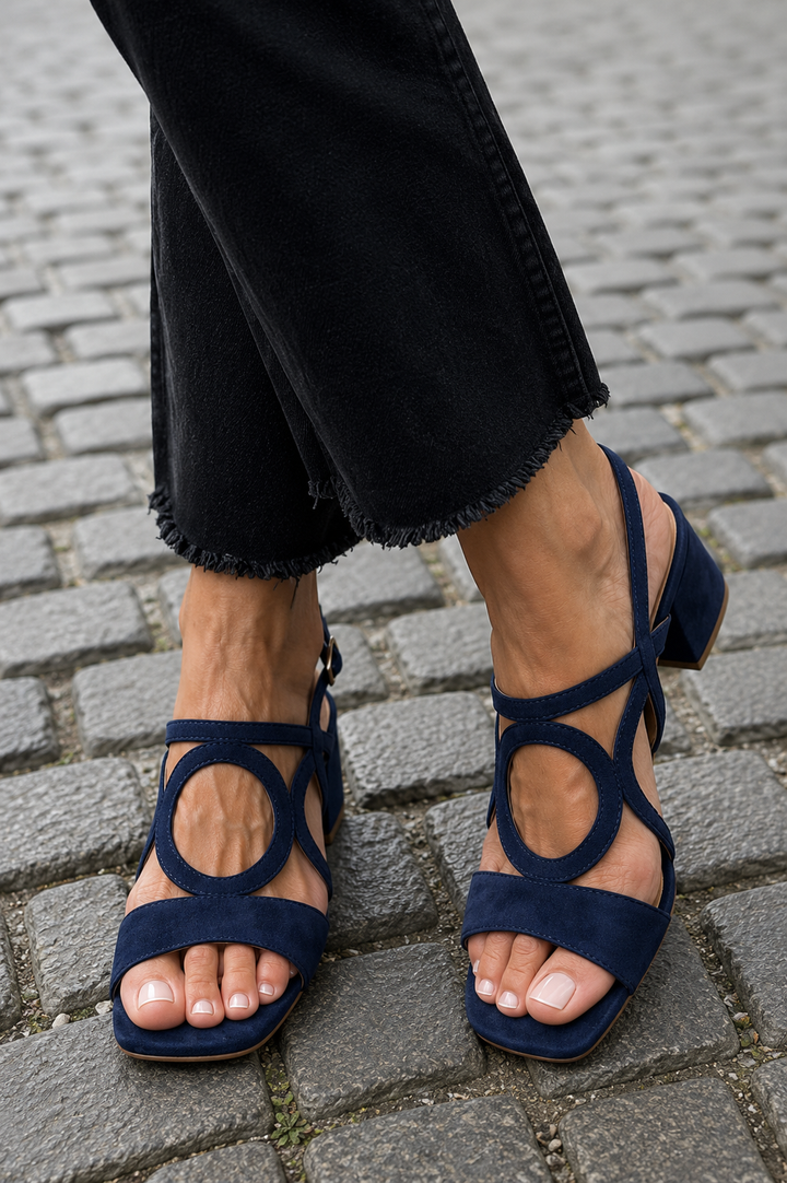 Seraina | Leuchtende Sommersandaletten