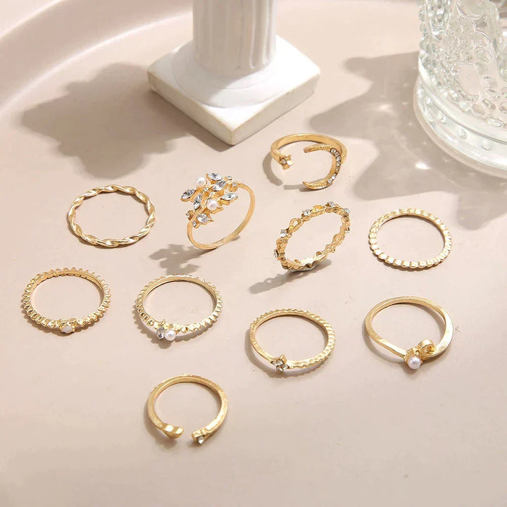 Set von 10 Böhmischen Ringen, Silber- und Goldbeschichtet