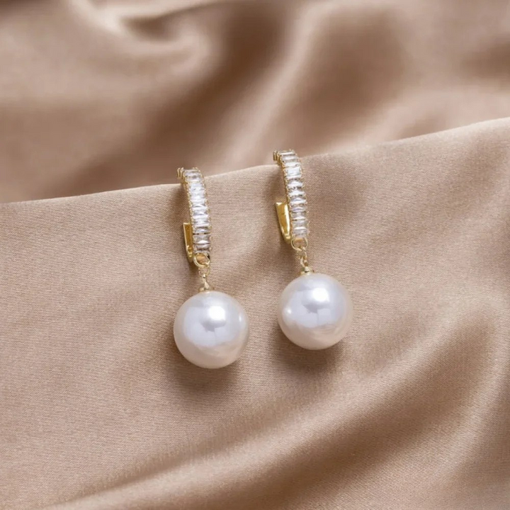 Elegante Ohrringe mit Perlen-Akzenten