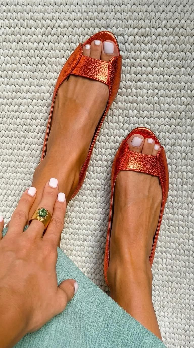 Alina | Goldene Komfortsandalen