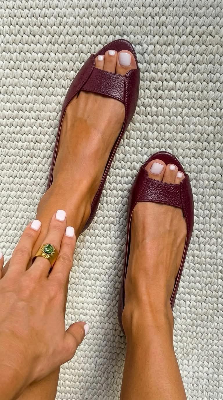 Alina | Goldene Komfortsandalen