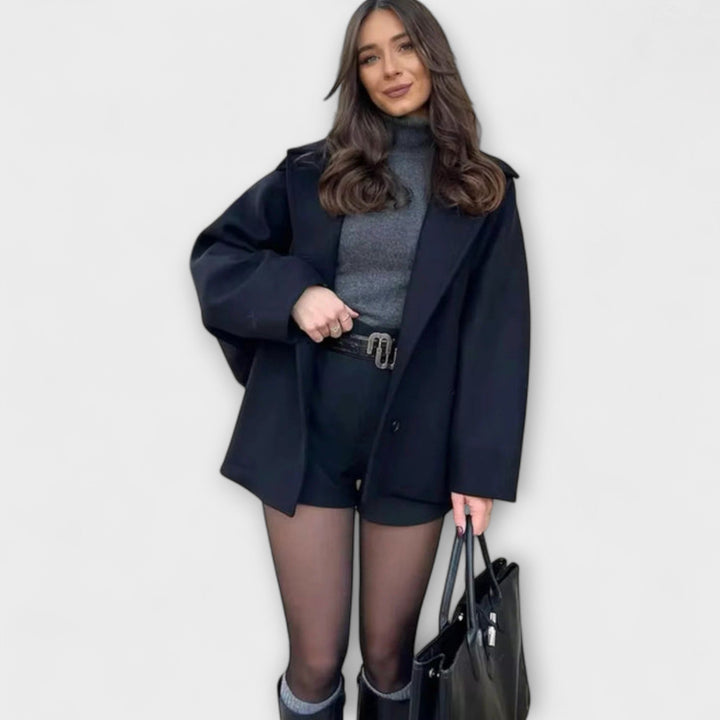 Lovie - Oversized Mantel mit urbanem Chic