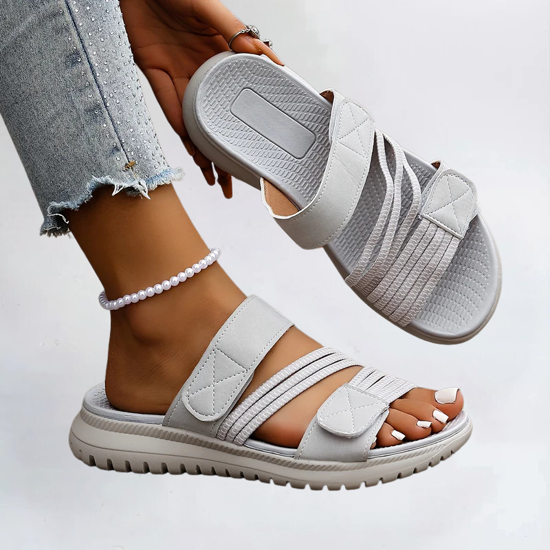 Claudia – Orthopädische Sandalen