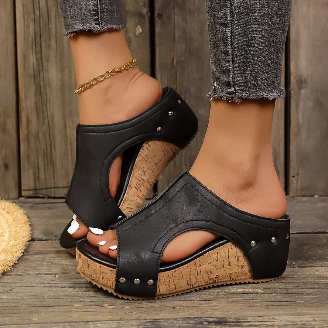 Erika | Lumi Stud Wedges