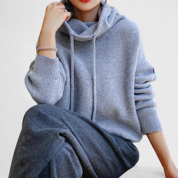 Monique | Bequemer Strick-Hoodie