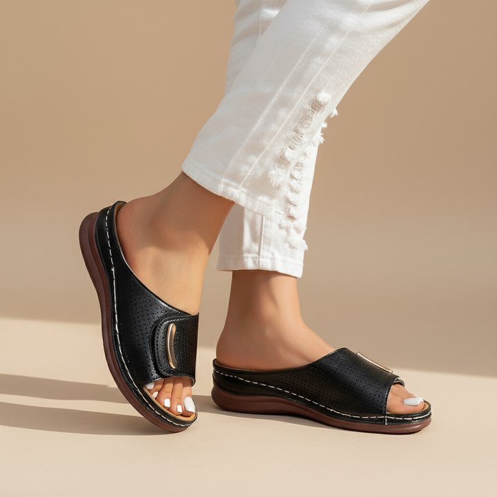 Lara – Klassische Urban Sandalen