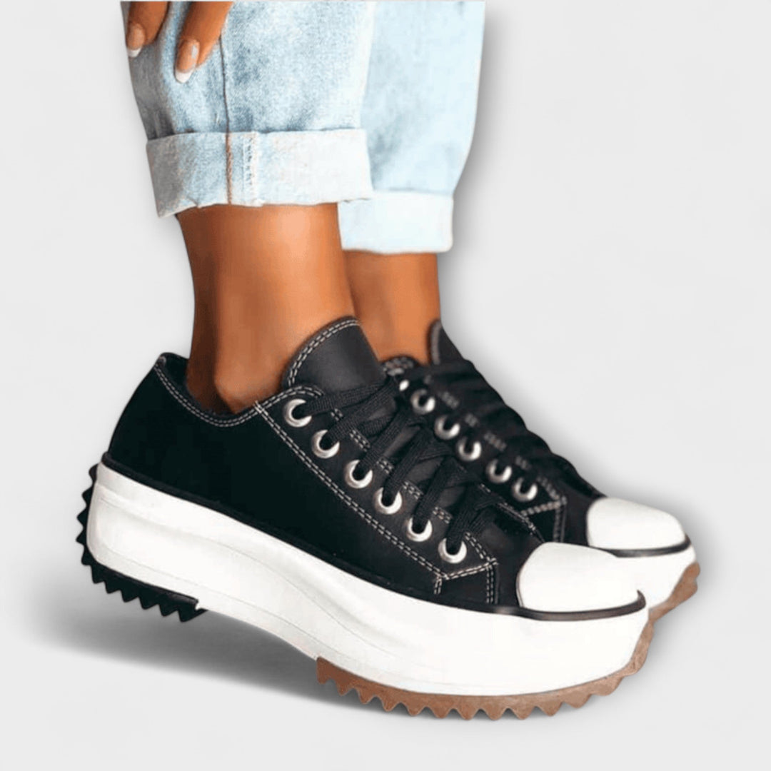Jinky - Trendy Plateau-Schnürschuhe